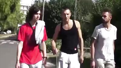 Gangbang Twink Cam Boys - Wild Outdoors Oral Threesome Action