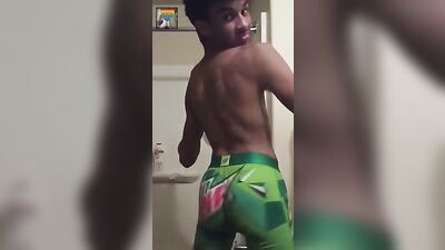 Latin Cuties Solo Webcam Sex - Cum Shot Explosion!