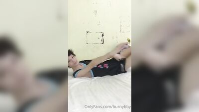 Hornybbys Cutie Camboy Cums Again: Sucking Dildos and Jacking Off!