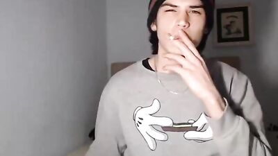 Stripping Cute Amateur Models on Web-Cam