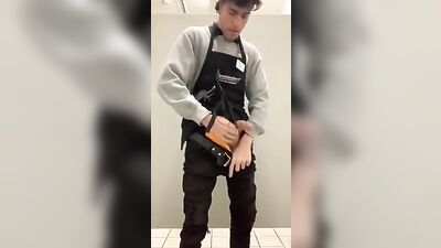 Gay Porn: Heated Apron Action!