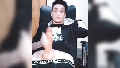 Big Cute Super Fat Handsome Models Solo Cock Wanking Adventure