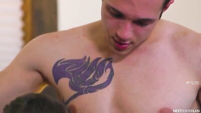 After-school gang hardcore sex: Blond boys cum shots in gay porn videos!