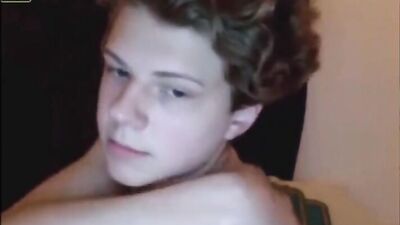 Curly-haired blond hotty-2 videos: Amature Blond Boys Cum Shots Straight Boys blond twinks!