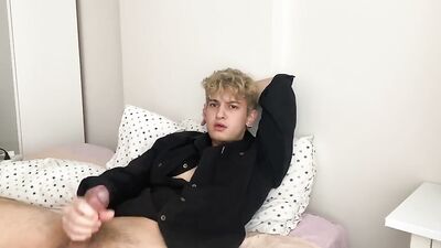 Gay Porn - After the Job Interview, I Got Horny and Masturbated ===========================================================