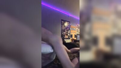 Young & Cutie Pillow Fucker - The Amateur Fetish Edition!