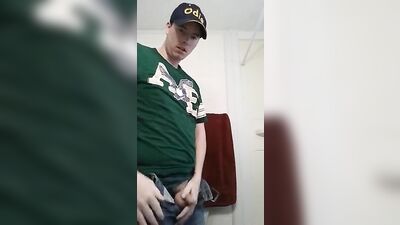 Drinking Piss College Brotherhood - The Ultimate Gay Porn Challenge!