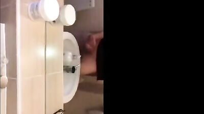 Teen Ginger Giant: Hardcore Thick Cock Fun!