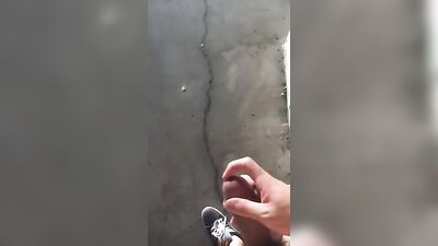 Asian Public Outside XXXII: Erosuns Return to Pleasure