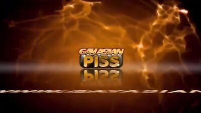 Asian Bareback Handjob Oral Porn asian: Piss and Fuck in the Bathtub