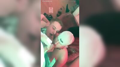 Pissing Pigs - The Ultimate Sharing Experience