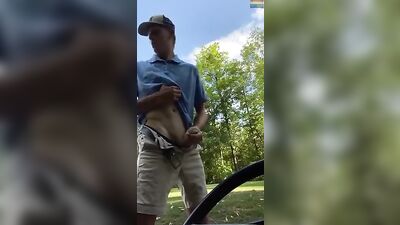 Outdoor Bliss: Young Twinks Cum in Public Webcam Shoots!