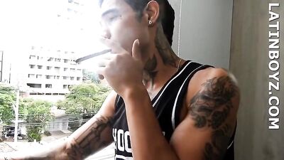 Passionate Latin Fuck Show: Handjob and Oral in the Bedroom!