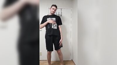 Gorgeous Amateur Twink Strip Show!