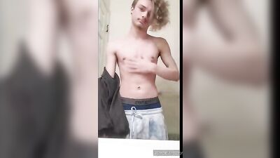 Cutie Blonde Instant Strip: Amateur Big Cocks and More!