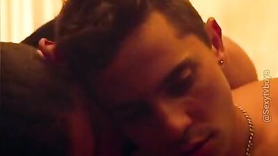 Manu Ríos & André Lamoglia: Steamy Action with Muscular Boys!