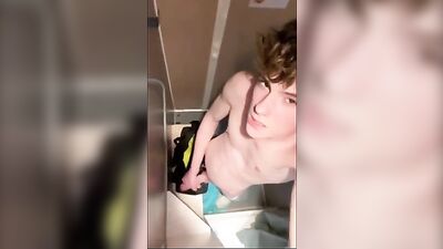 Maximize Your Cumming Experience with Skinny Twink Max!