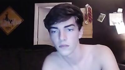 GAY FRIENDS EXPLORING EACH OTHER 2 : UNLOCKED DESIRES