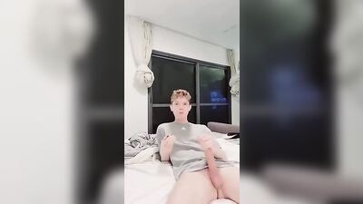 Soggy Twinkie Cum Shot Fun!