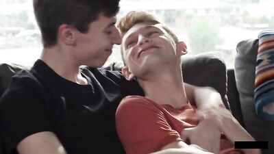 Twinks Bareback Fuck - Deep and Hard Gay Porn