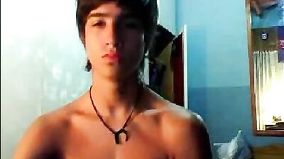 Young Webcam Hunk in Heat
