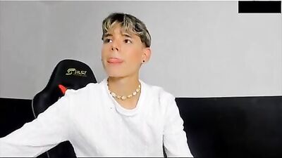 Juans Cam Boys Porn: Unleashed Passion in Brown Shown!