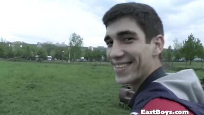 Amateur European Gets Handjob in Public Park