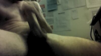 thick cock w big balls shaved