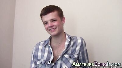 Amateur twink spunking