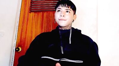 Beautiful Latino Teen Cumshot - Mega Explosion!