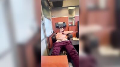 Gay Business Fetish Web-Cam: The Meeting Before the Start!