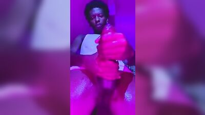 Black Amateur Boy Cumshot: The Ultimate Wanking Experience