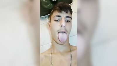 Young Straight Lad Cums - The Ultimate Collection of Big Cocks and Cum Shots!