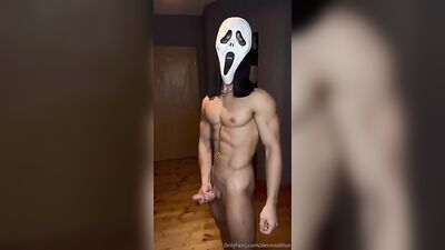 Gay Muscle Web-Cam Scream Mask Wank Adventure!