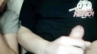 Cumming with Friends - The Ultimate Gay Porn Experience!