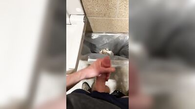 Cumming in the Trashcan-223 - Amateur Cum Shots Handjob Solo