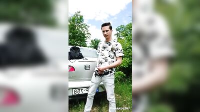 Cumming in Public - Exposing Gay Sexuality!