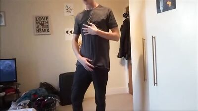 Cutest Blonde Muscle Boy Model Goes Down On Cute Amateur Straight Boys!