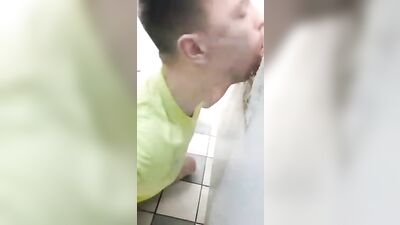 Brit Toms GloryHole Adventure: Public Outdoor Oral Extremes!