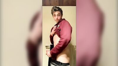 Luke from Nebraskas Body and Cock Revealed!