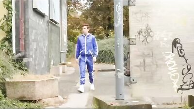 Threesome Menage - Gay Porn Video #These guys love it!