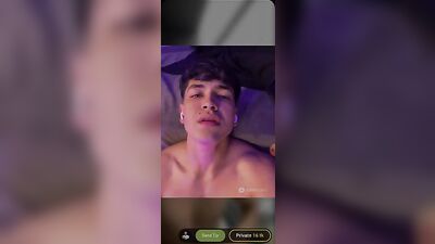 Isaacs Muscle Web-Cam Bisexual Orgy Cum Shots!