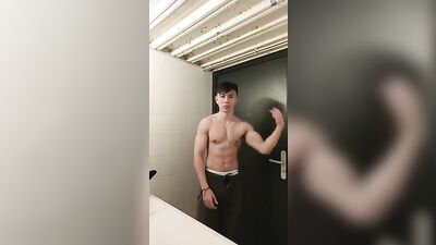 Jerking off at school - Gay Porn Video