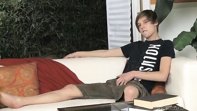 Atlanta Grey & Kaiden Ertelli: Hardcore Bareback Cumshots Oral