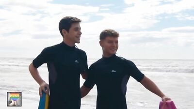 Bareback Twinks: Diving into Raw F*cking