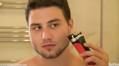 Euro Muscle Twunk Jocks: Bareback Bubble Action!