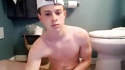 Muscle Boys Solo Web-Cam: Flexing and Wankin, the Sexiest Show!