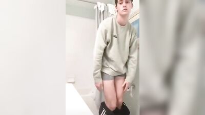 Beautiful Boys Masturbating - Cum Shots and Solo Sex with Big Cocks!