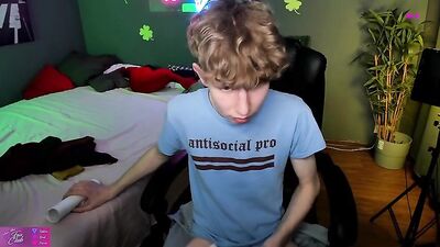 Young Blond Boy Cocksucking & Masturbation Live on Webcam!