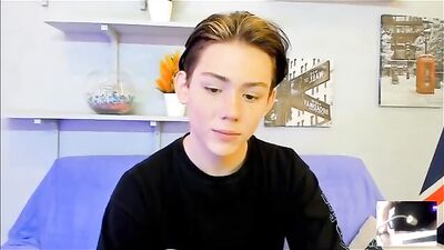 GayPornBuddiesTogether: Alex Sweeets Webcam Adventures